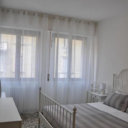 M.Aurelio Red Apartman Milánó Kültér fotó
